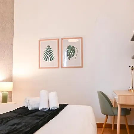 For You Rentals Vive La Vida Madrilena En Piso Temporal 2 Habitaciones Cer8 Exterior photo
