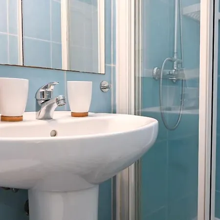 For You Rentals Vive La Vida Madrilena En Piso Temporal 2 Habitaciones Cer8 Exterior photo