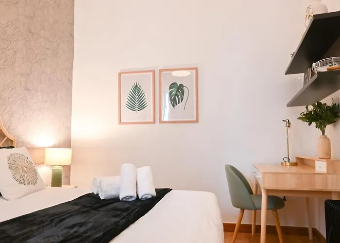 For You Rentals Vive La Vida Madrilena En Piso Temporal 2 Habitaciones Cer8