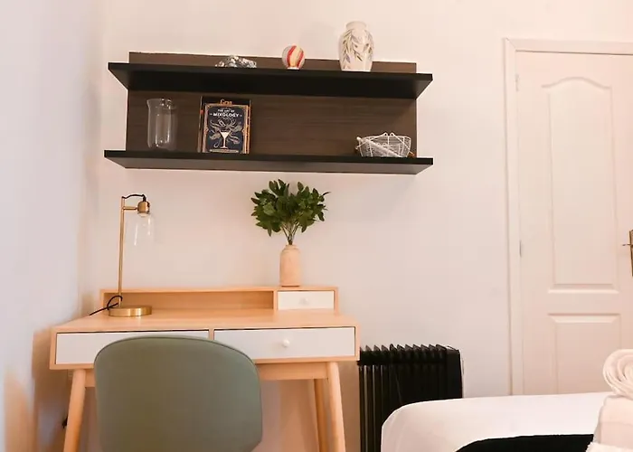 For You Rentals Vive La Vida Madrilena En Piso Temporal 2 Habitaciones Cer8